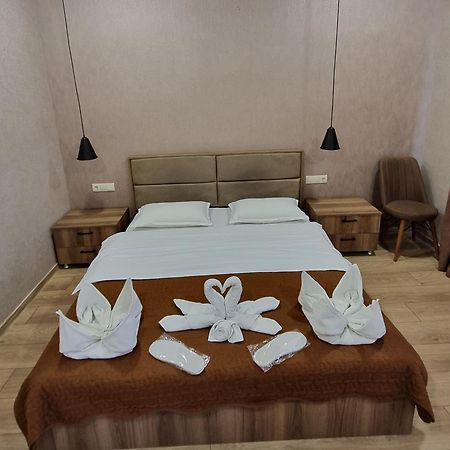 קזבגי Hotel Sweet Night מראה חיצוני תמונה