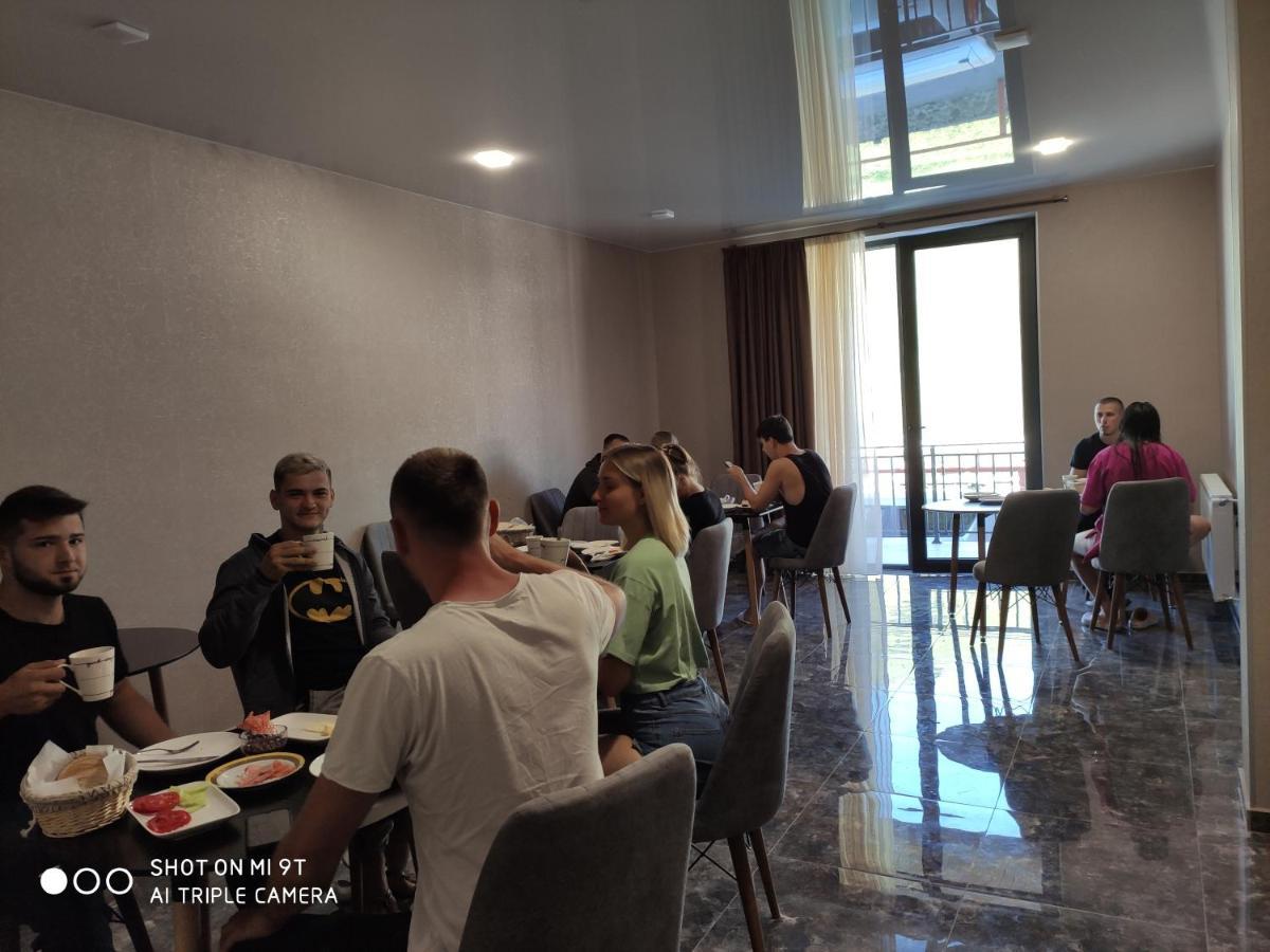 קזבגי Hotel Sweet Night מראה חיצוני תמונה