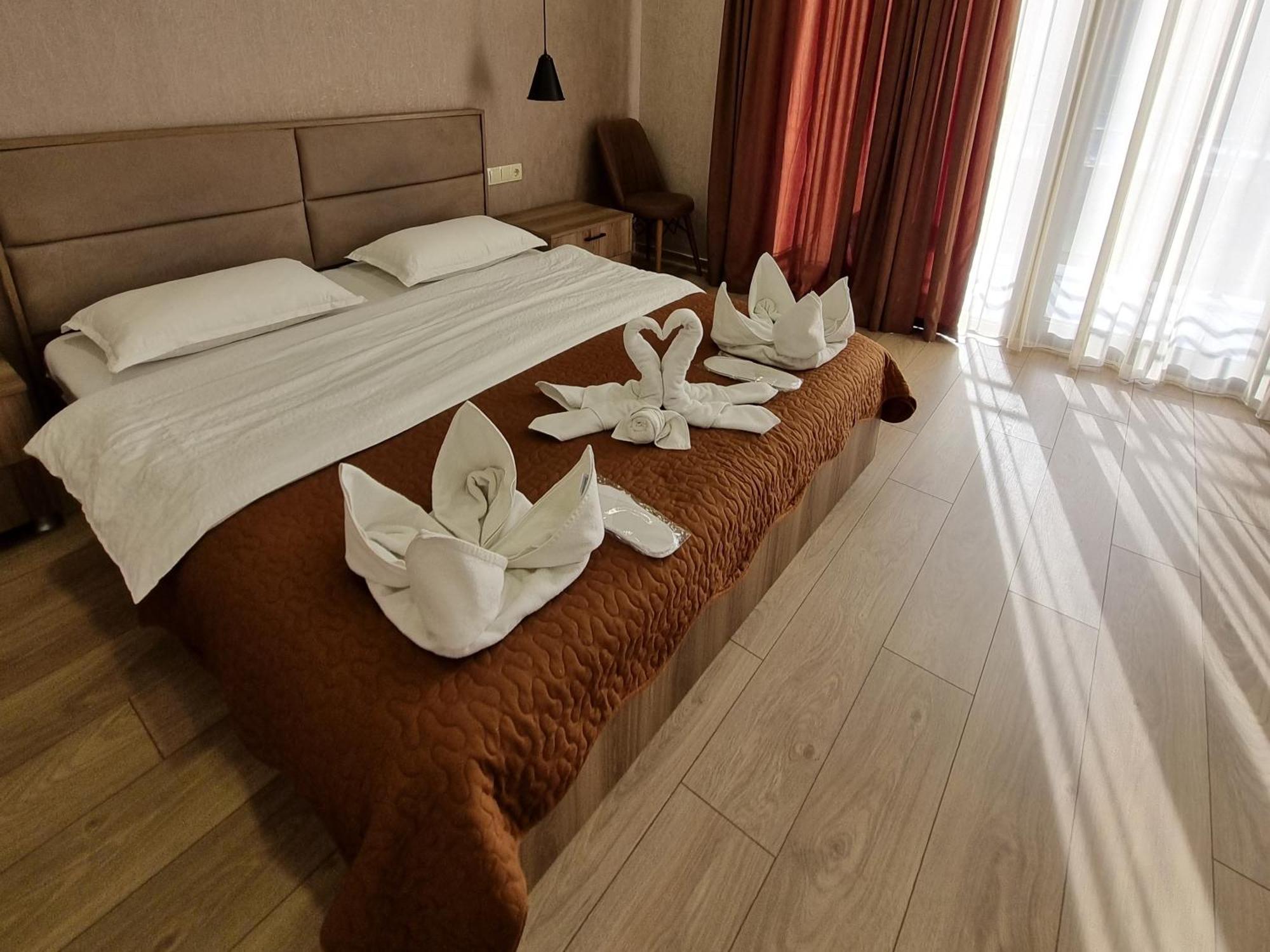 קזבגי Hotel Sweet Night מראה חיצוני תמונה