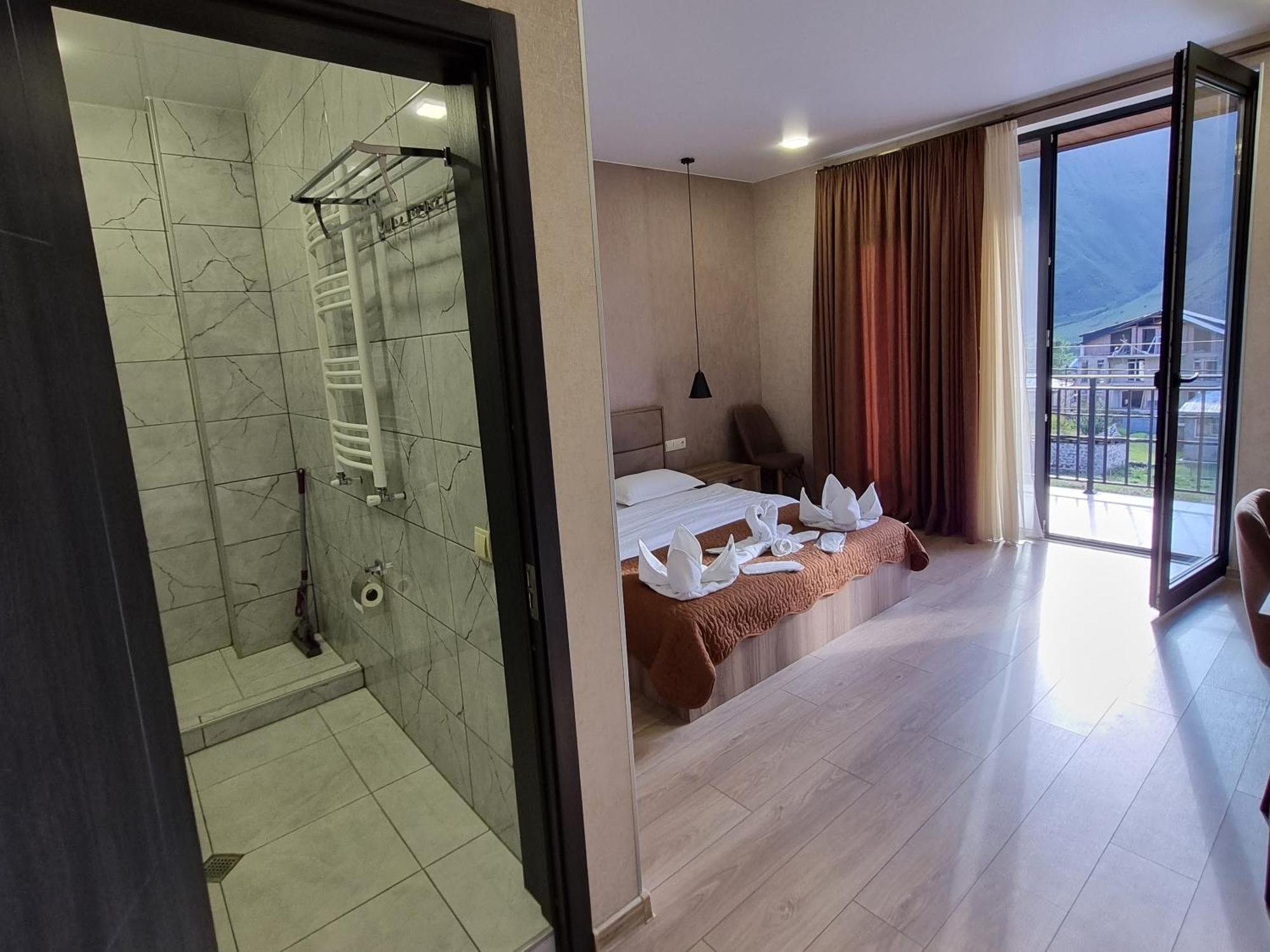 קזבגי Hotel Sweet Night חדר תמונה